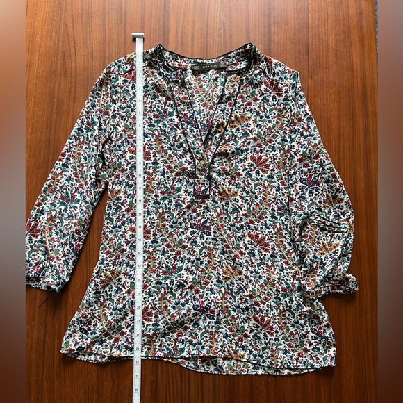 Women’s Zara printed blouse size XS in EUC. - Picture 1 of 7